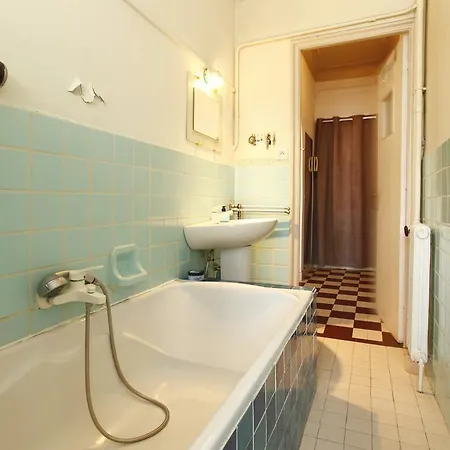 Studio Cosy 4 Personnes Dans Le Centre-ville De Apartment Nice