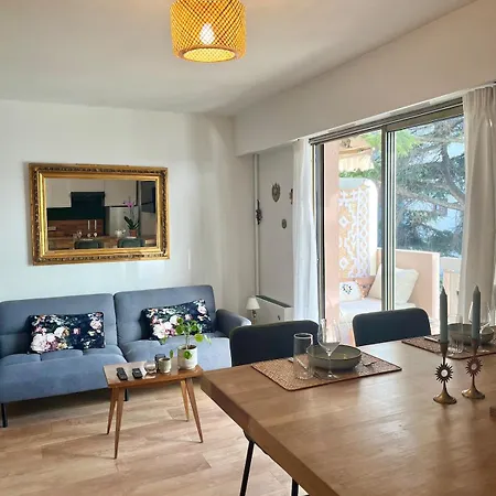 Charming - Terrace Apartment Nice