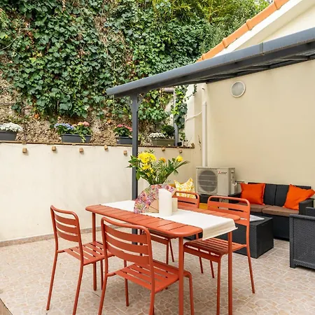 Apartment Ecrin Au Calme, Terrasse & Parking,