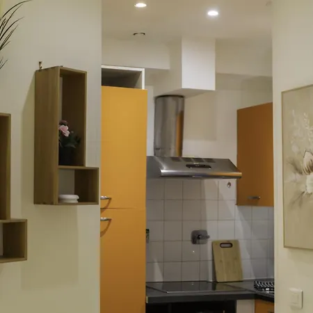 Apartment #33 Staywiz Us - Heart Of Old Town 5mins Walk To Nice