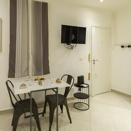 #33 Staywiz Us - Heart Of Old Town 5mins Walk To Apartment