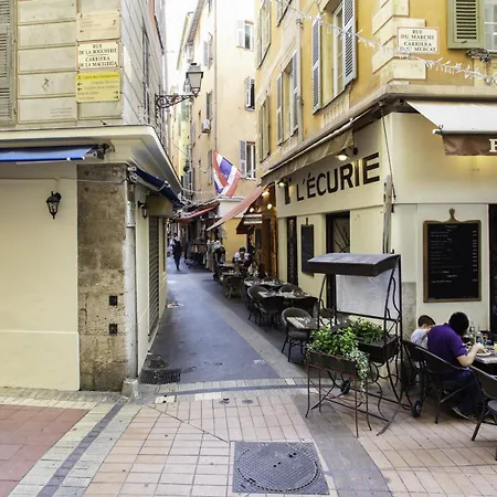 #33 Staywiz Us - Heart Of Old Town 5mins Walk To *