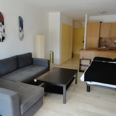 Fabron Apartment
