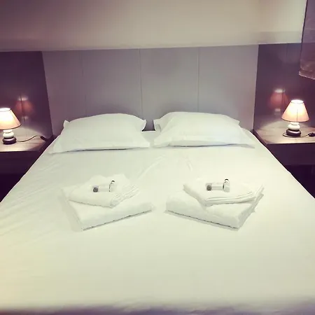 Serafina Apartements Aparthotel