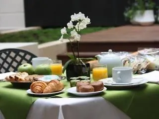 Du Petit Louvre Hotel Nice