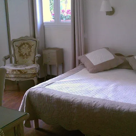 Lepante Hotel 2*