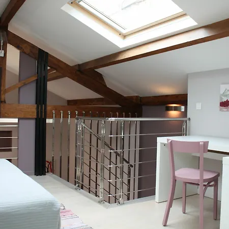Le Duplex Apartment *