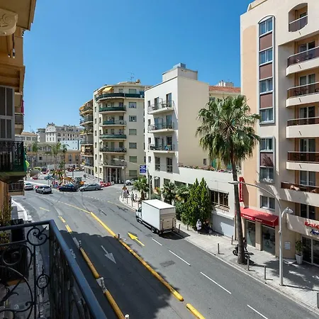 2 Pieces Proche Promenade Et Tram Apartment Nice