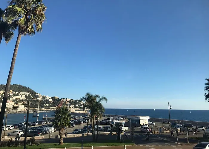 Sea View Nice Port Appartment