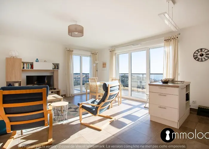 Air-Conditioned Apartment With Pool Garage In A Luxury Residence