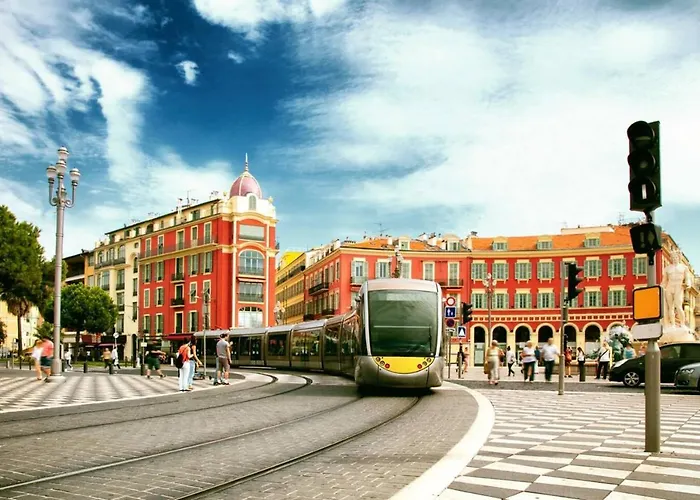 2 Bedroom - Hyper Center - Kitchen - Tramway - Balcony - Air Conditioner - Wifi