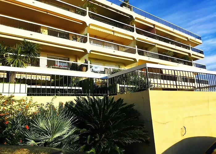 3 Pieces Vue Mer Et Piscine Quartier Parc Imperial