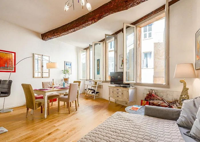 Apartment Le Mascoinat By Interhome