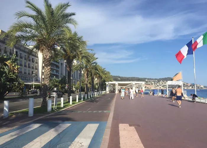 Promenade Des Anglais /Carre D\'Or - 2 Mins Plages
