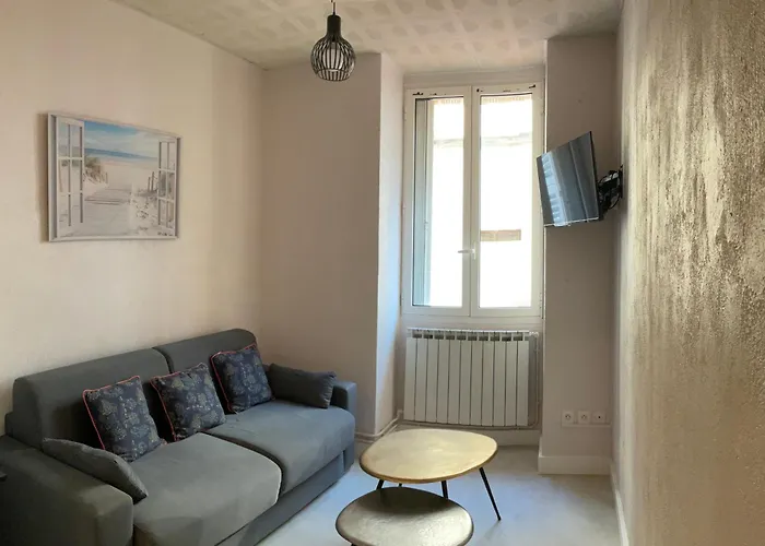 Appartement Cosy - 2 Chambres, Situe En Centre Ville