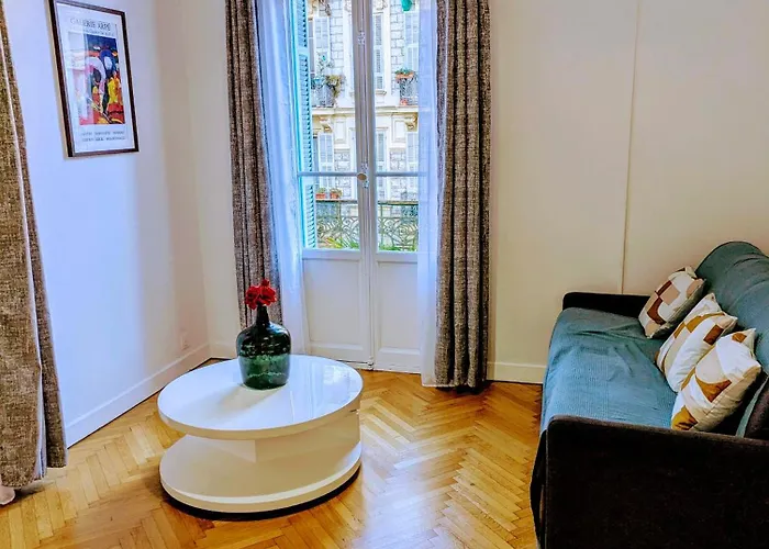 3 Pieces 70M2 Coeur De Nice