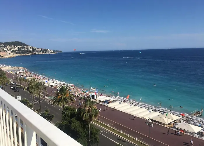Studio Et Ses Deux Piscines