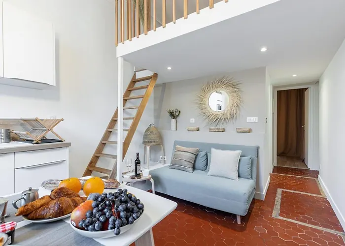 Prefecture 15 - Old Town Duplex 2 Doubles Beds