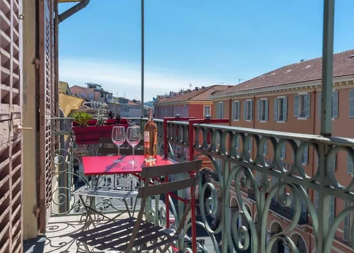 Gioffredo 55 - 2 Beds W Ac On Massena Square