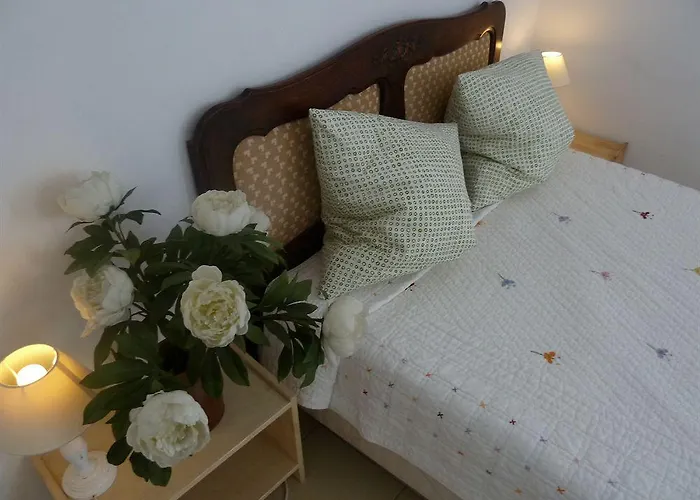 Clair Hotel