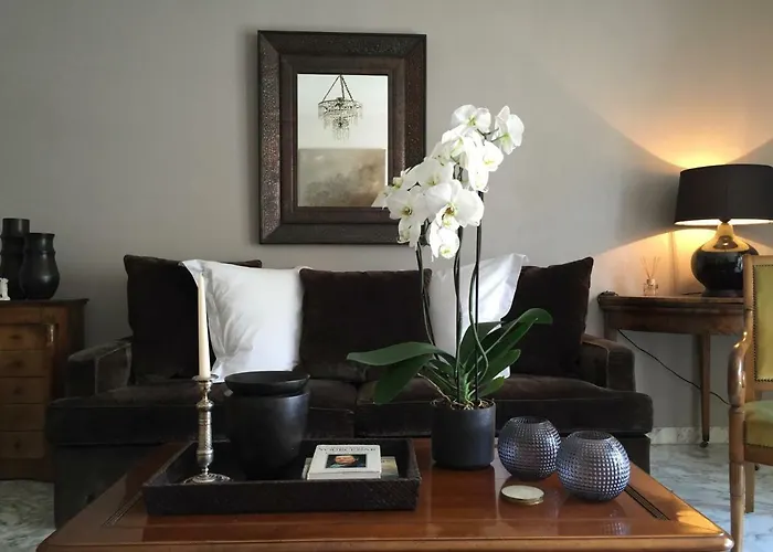Palais Foch Apartment