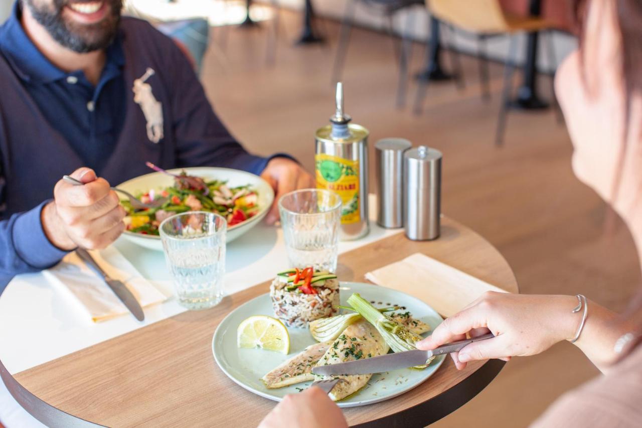 Ibis Aeroport Promenade Des Hotel