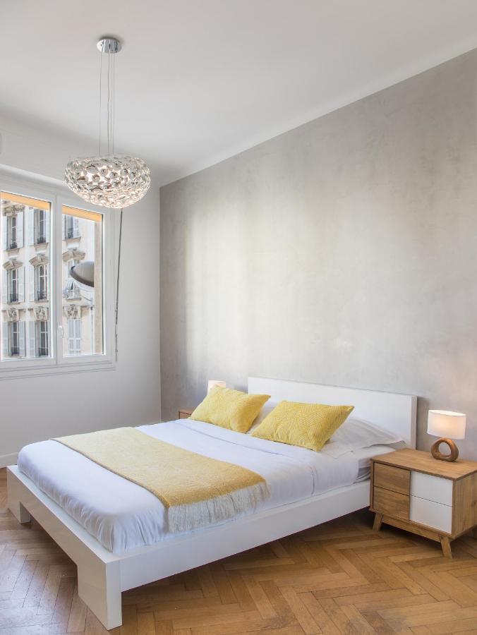 Beautiful In The Heart Of Apartment