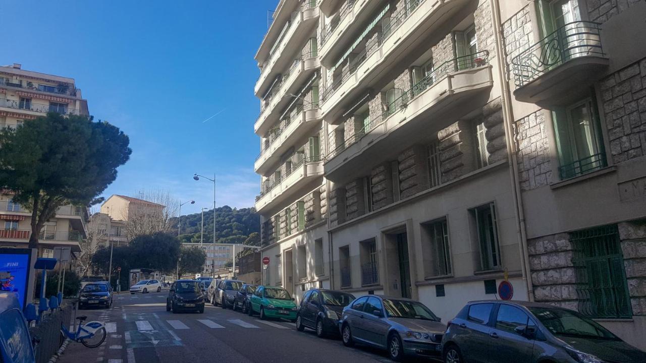 Apartment Center Nice,1 , 2 Balcons Nice