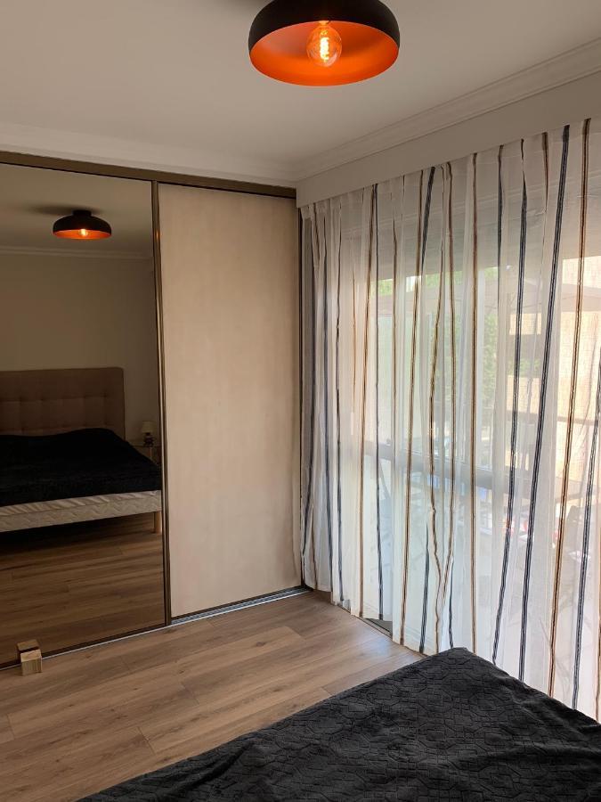 Superbe 2 Pieces A 50 M De La Promenade Des Nice