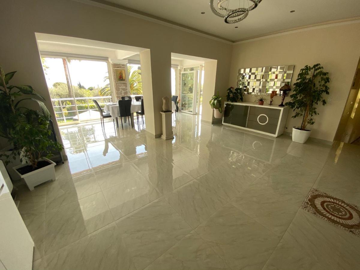 Diamond 5 Star - Nice