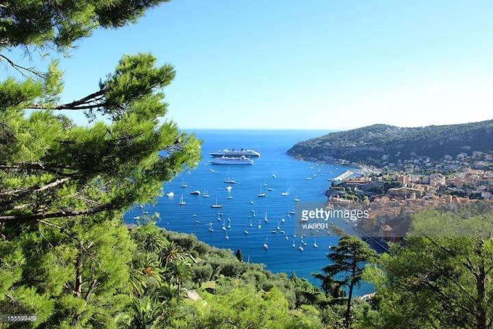 Les Pieds Dans L'eau Bed & Breakfast *