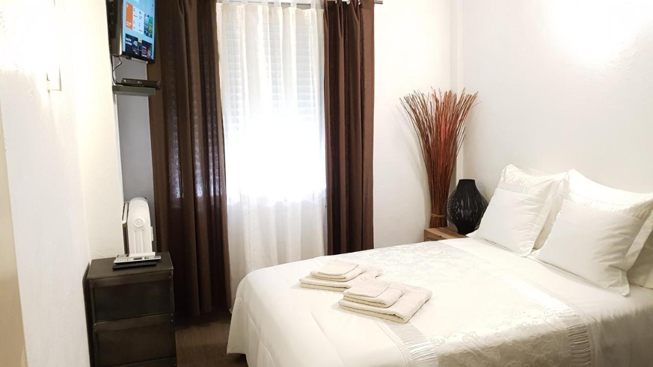 Les Pieds Dans L'eau Bed & Breakfast *