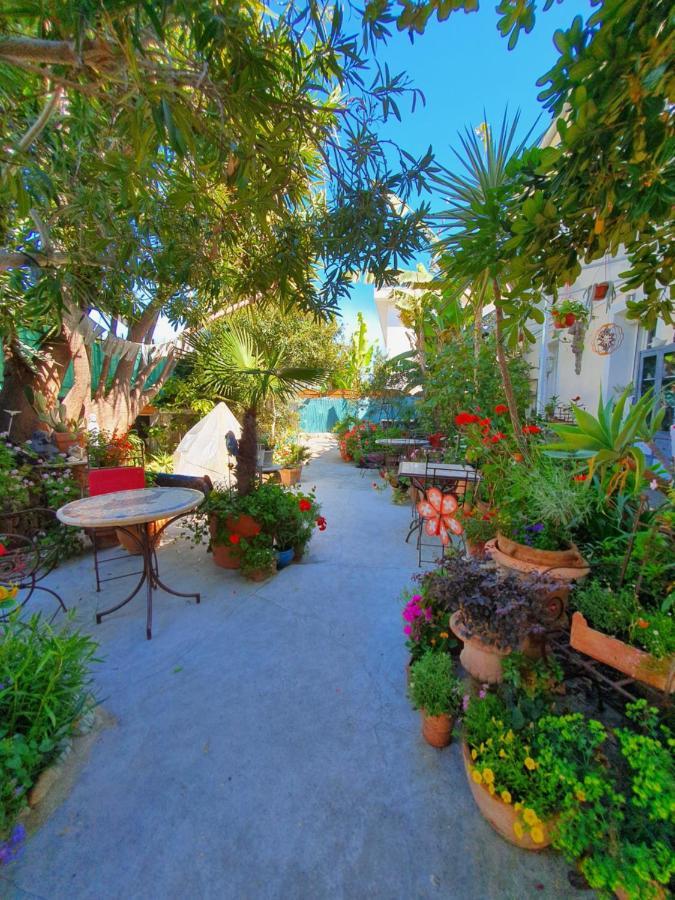 Logis Victorine Hotel 2*