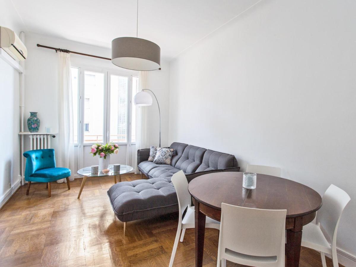 Apartment Promenade: Spacious Air-conditioned Near *