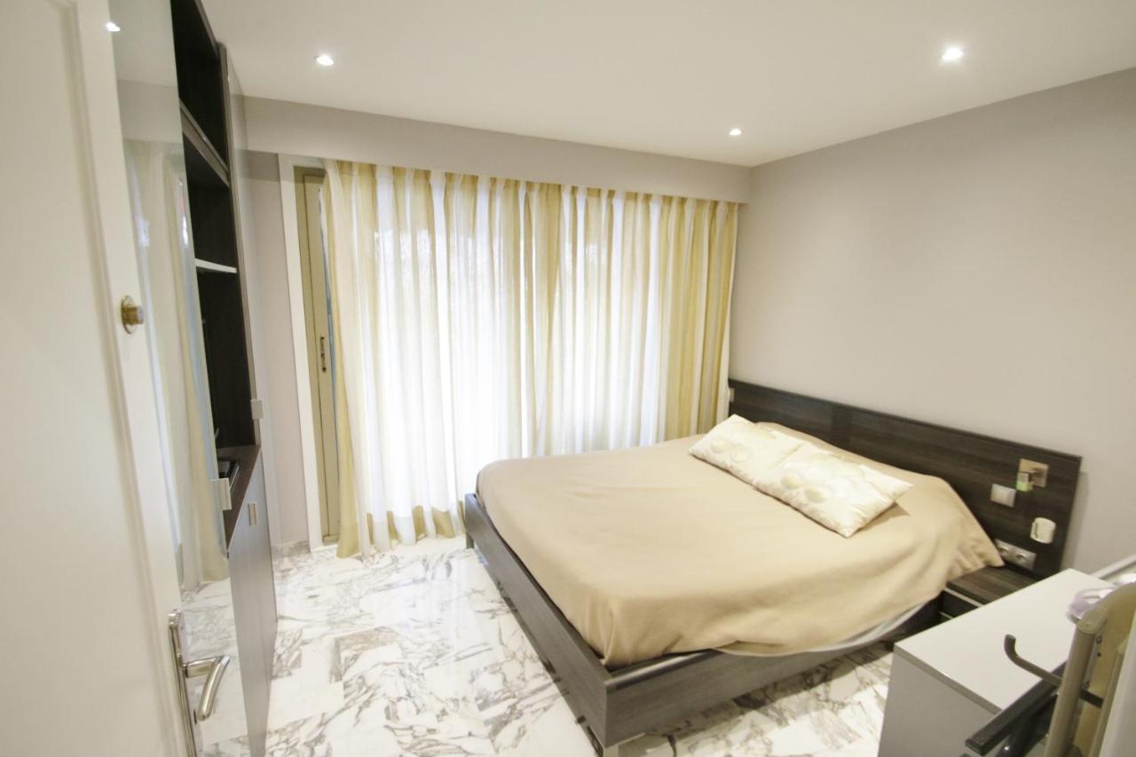 Bed & Breakfast Le France Centre 5*
