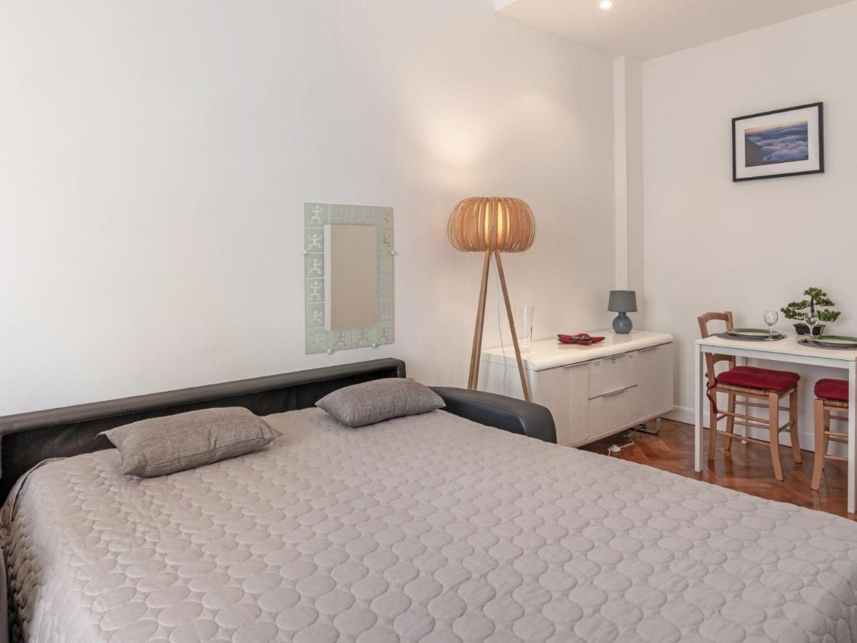 Apartment Studio L'escurial-1 By Interhome *