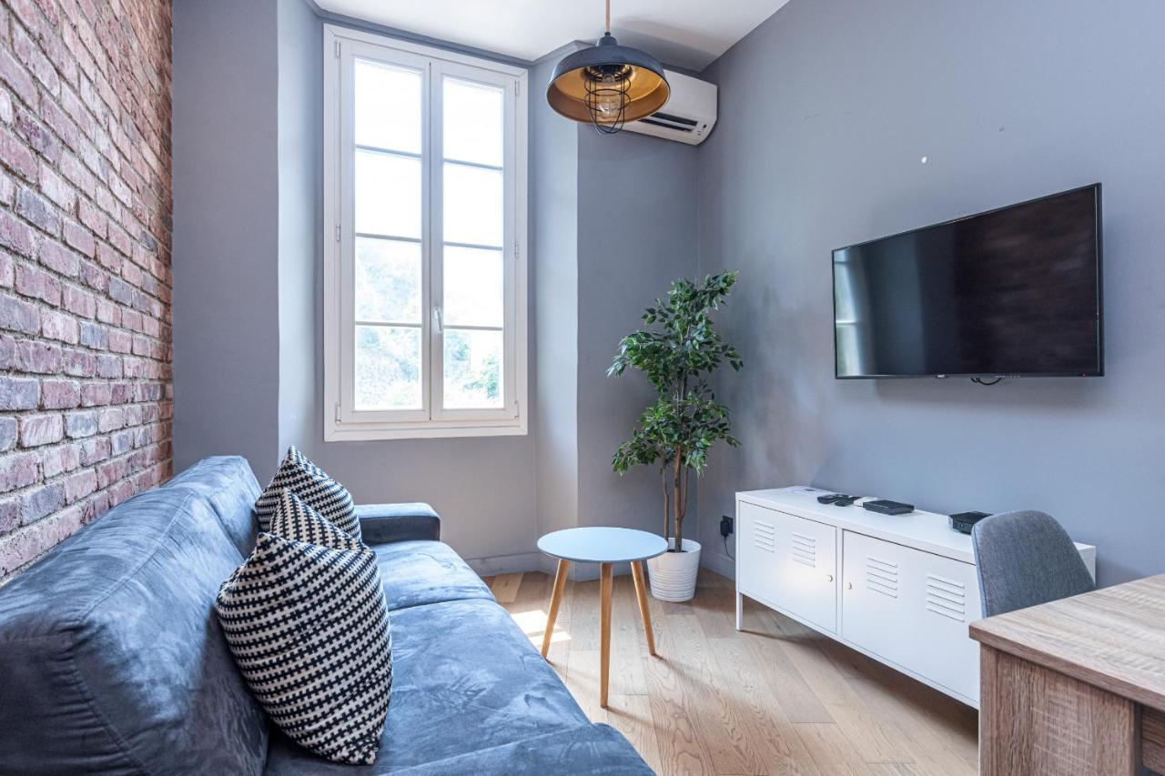 Smartbnb - Magnifique 2 Pieces - Port - Garibaldi Apartment