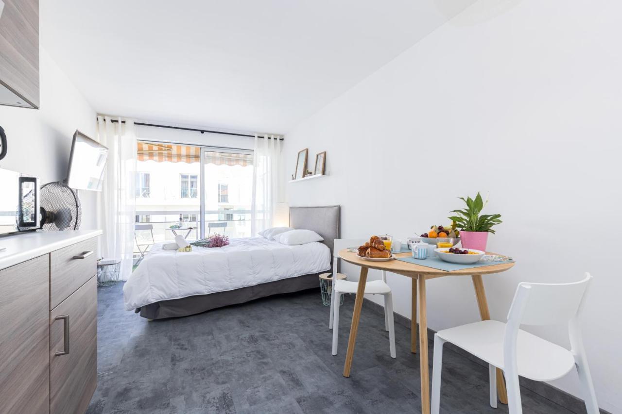 Grosso 4 - Studio With Balcony - Near The Sea Apartment