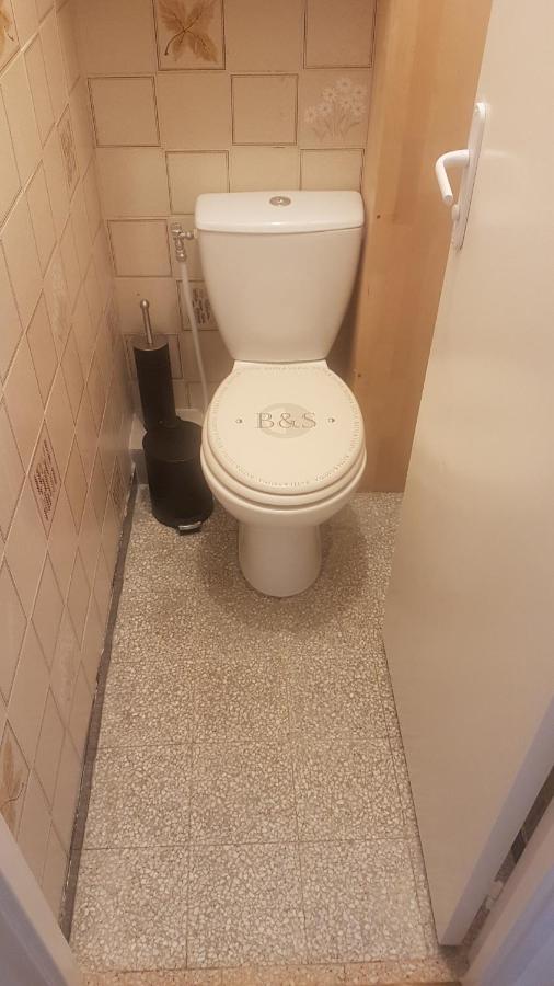 Seaside Tram Haven: Budget-friendly With Kitchen And Views Bed & Breakfast Nice