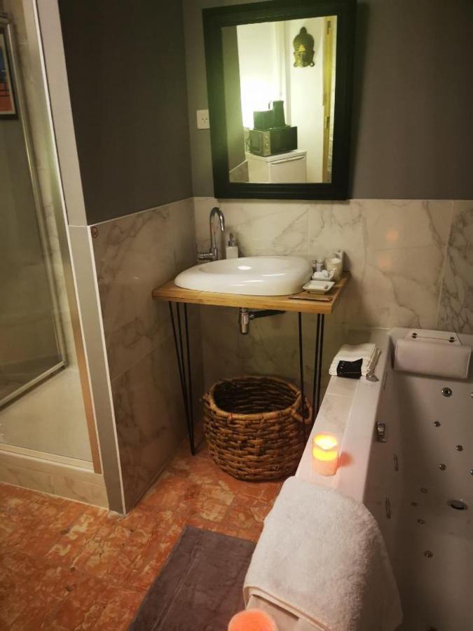 Privatif Sauna Jaccuzi Guest house