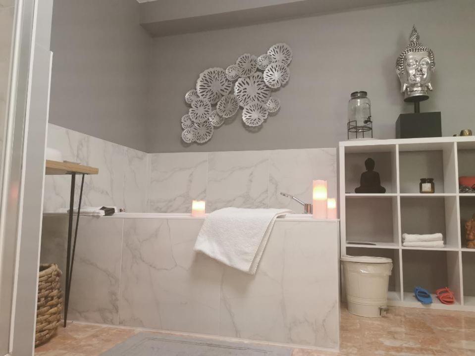 Privatif Sauna Jaccuzi Guest house