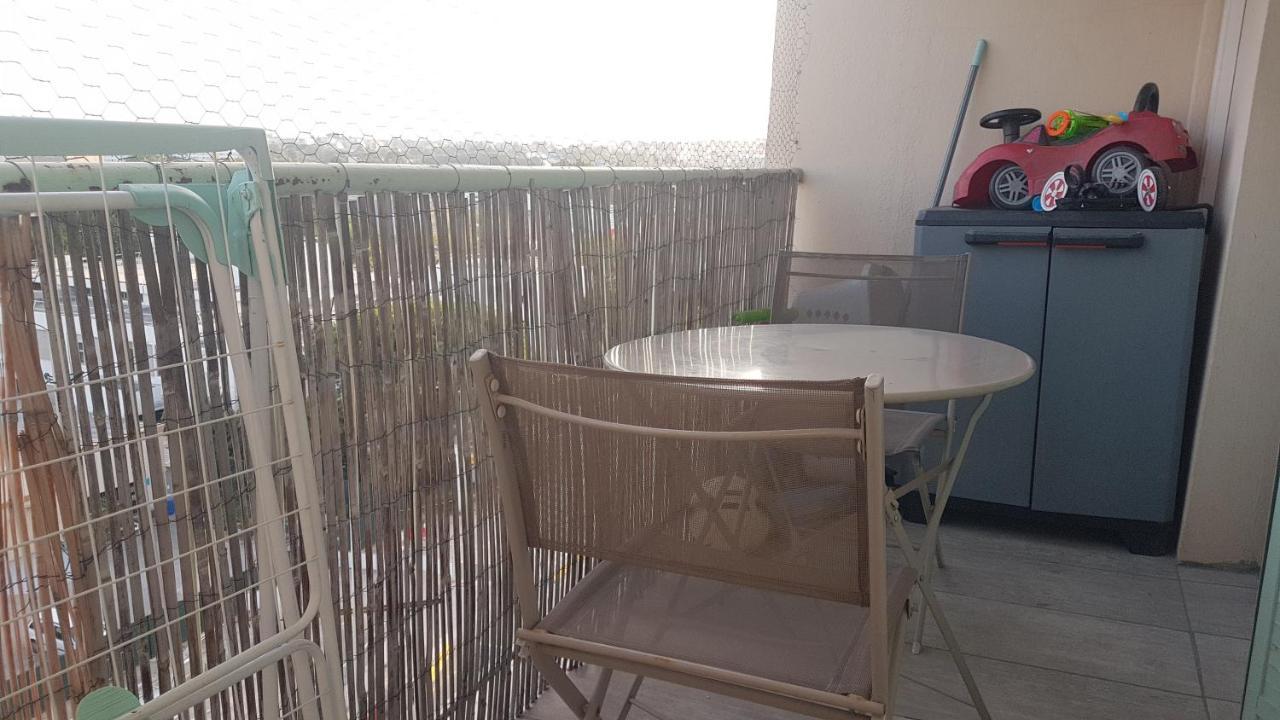 Parking Gratuit A Cote Appartement 2 Chambres 47M2 Climatise A Cote Aeroport-Tram Sur Place-Plage 6 Min-Centre Ville 16 Min Avec Tram-Free Parking, 47M2 Apartment 2 Rooms,Air-Conditioned Next To The Airport- Tram On Spot- 6 Min Beach- 16Min Center Nice