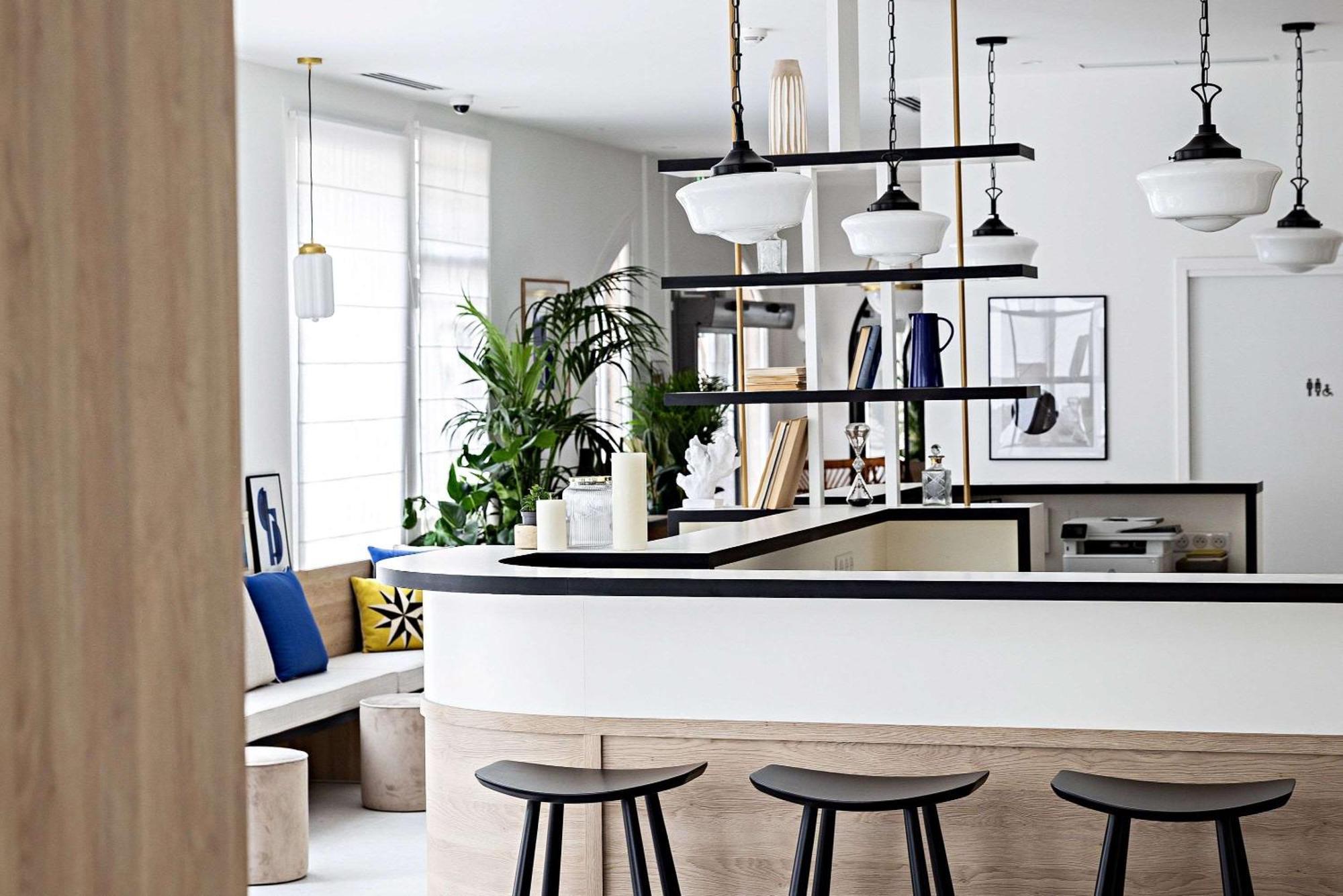 Hotel Le Riviera Collection, Signature Collection By Western