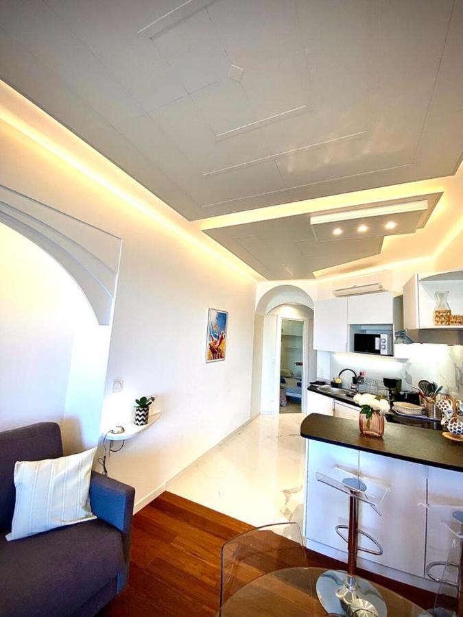 Le Rocamare -superb-atypical Sea View-a.c-wifi * Nice