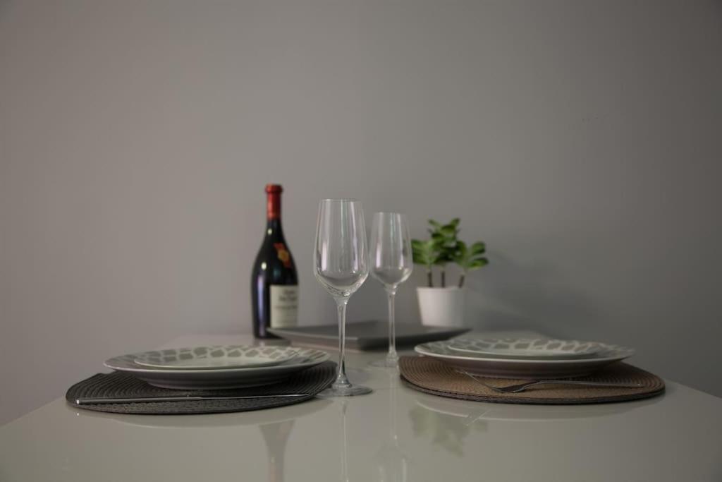 Stylish In Only 50 Meters From ! Nice