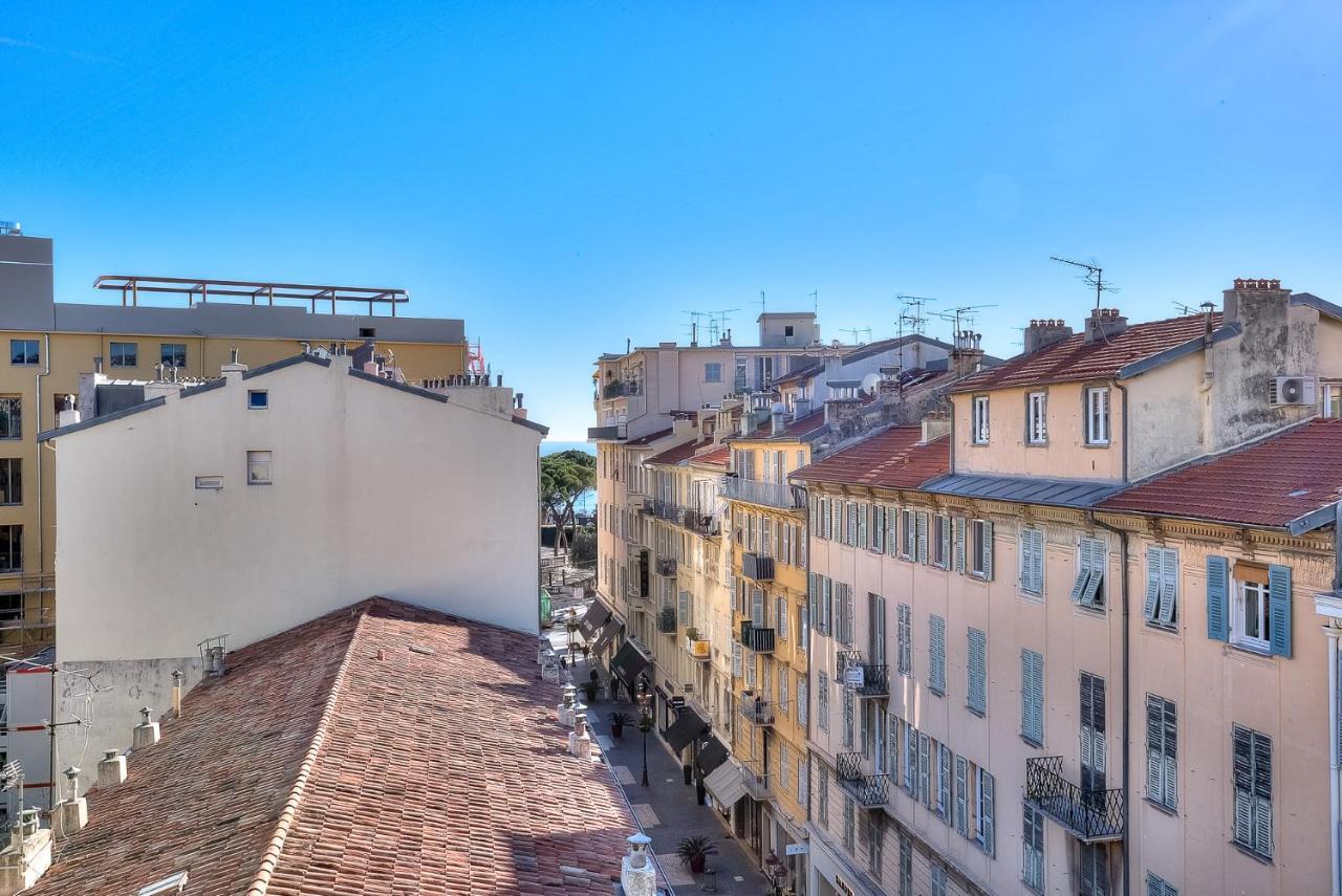 Lumineux Appartement- Carre D'or- Proche Mer *