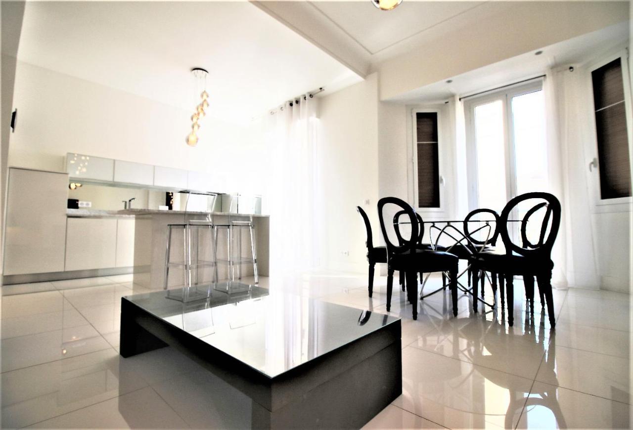 High-end Apartment, Hyper Center, Near The Beaches Nice