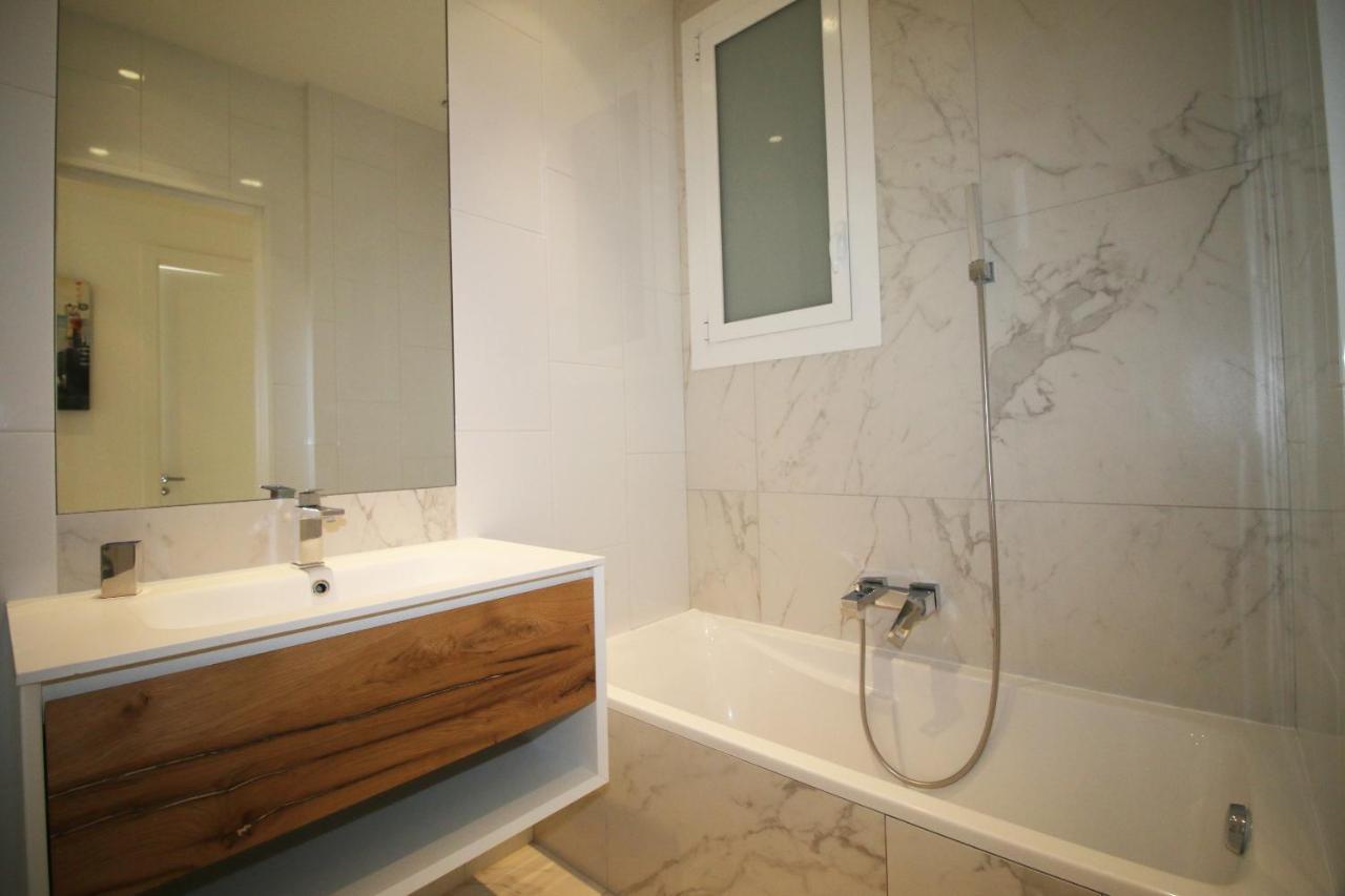 High-end Apartment, Hyper Center, Near The Beaches Nice