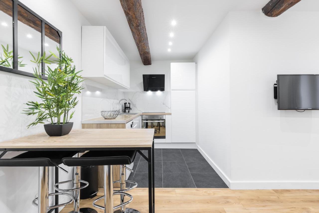 Garibaldi Square - Lovely 1 Bdr Old Town Apartment Nice
