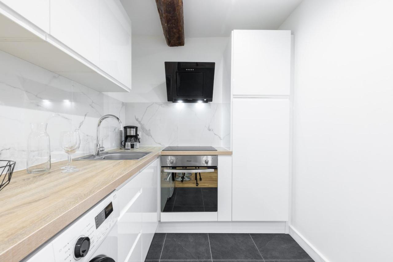 Garibaldi Square - Lovely 1 Bdr Old Town Apartment